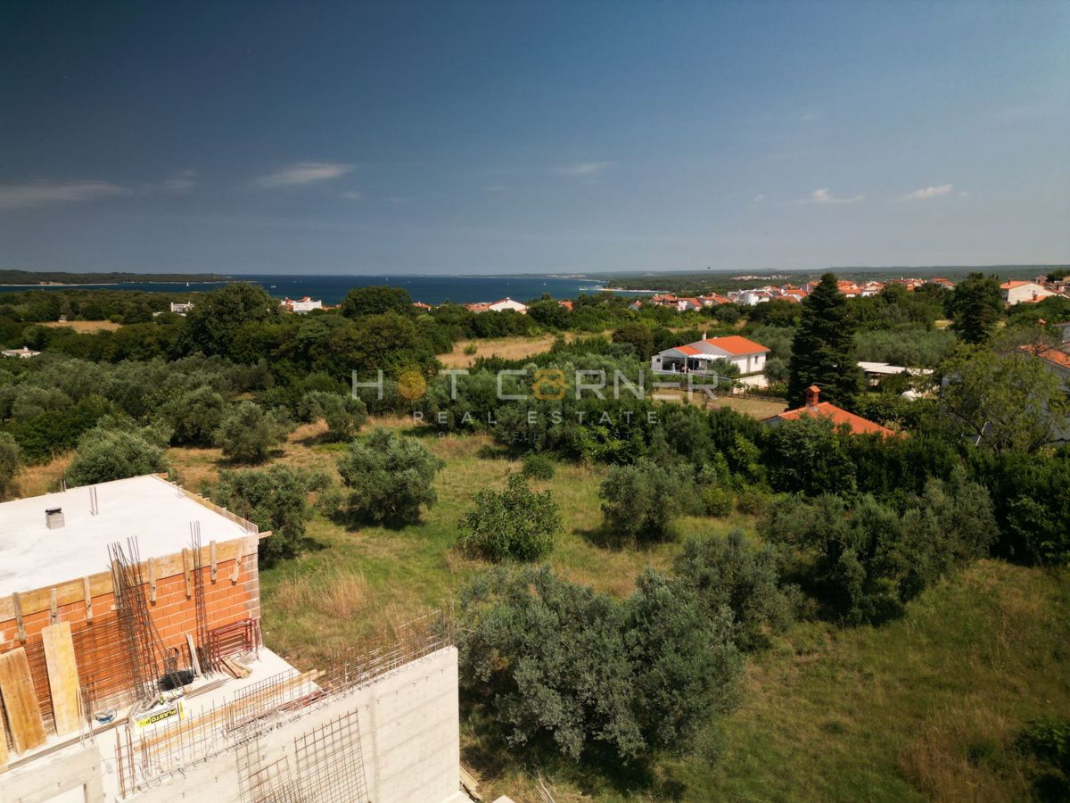 Stanovanje z vrtom v novogradnji – Štinjan, 59,45 m² + vrt 77 m² – 1300 m od morja!