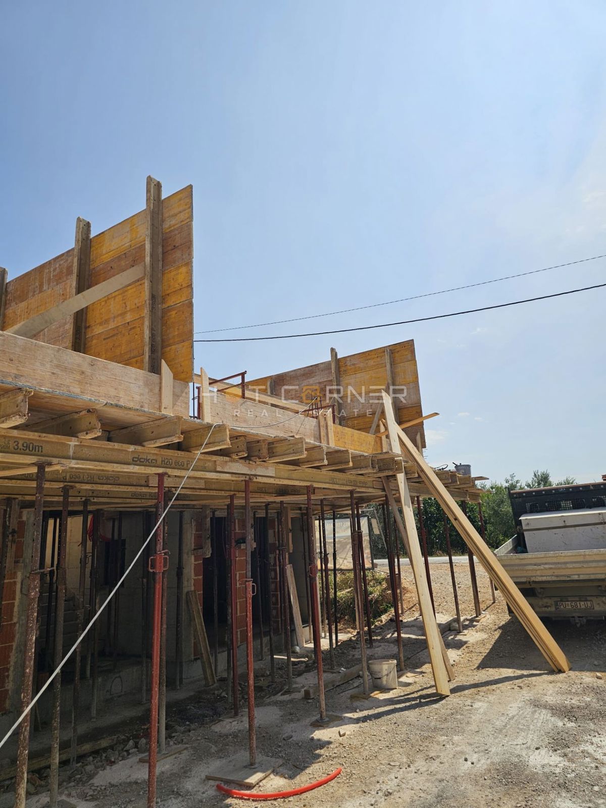 Stanovanje z vrtom v novogradnji – Štinjan, 59,45 m² + vrt 77 m² – 1300 m od morja!