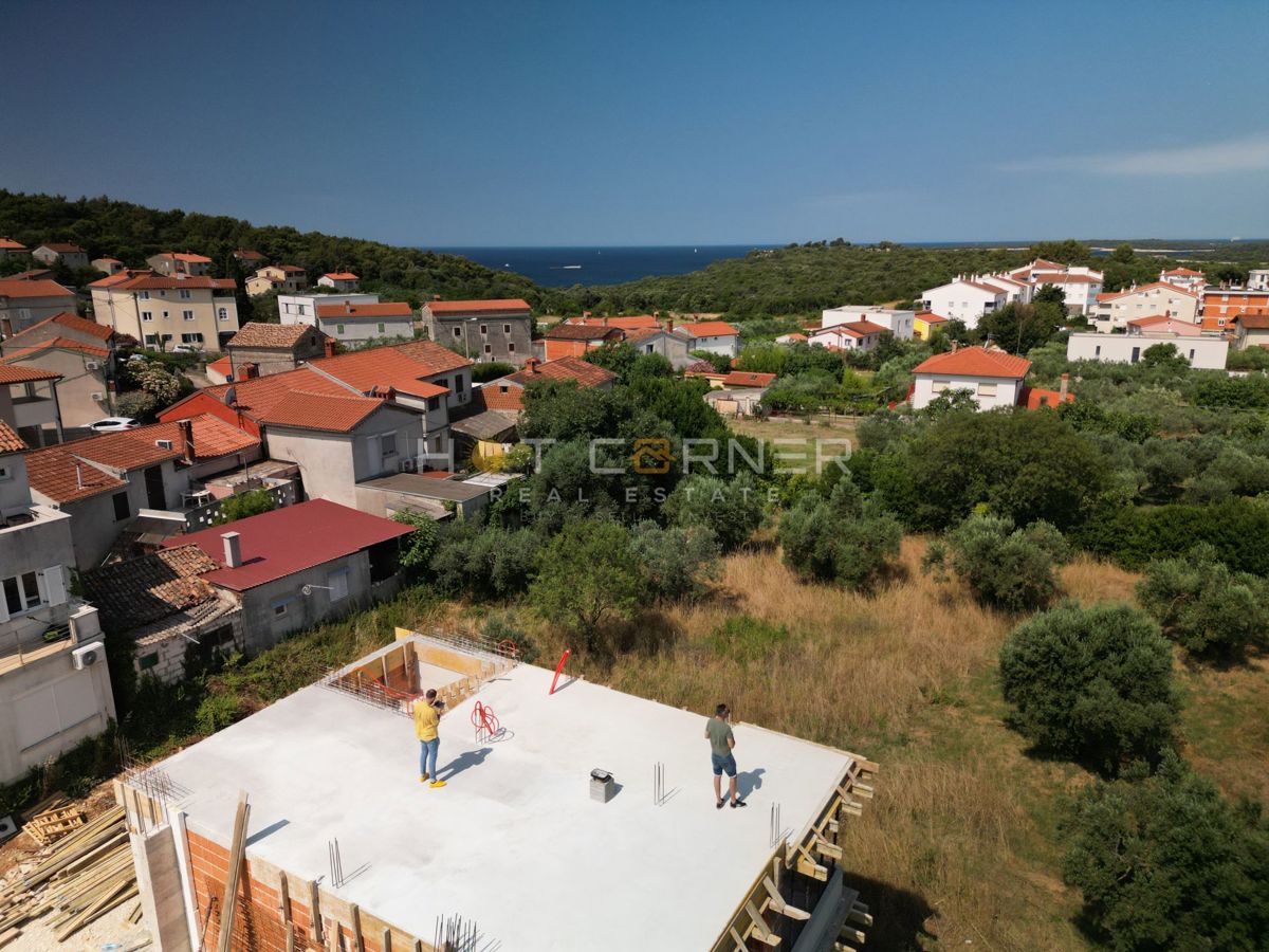 Stanovanje z vrtom v novogradnji – Štinjan, 59,45 m² + vrt 77 m² – 1300 m od morja!