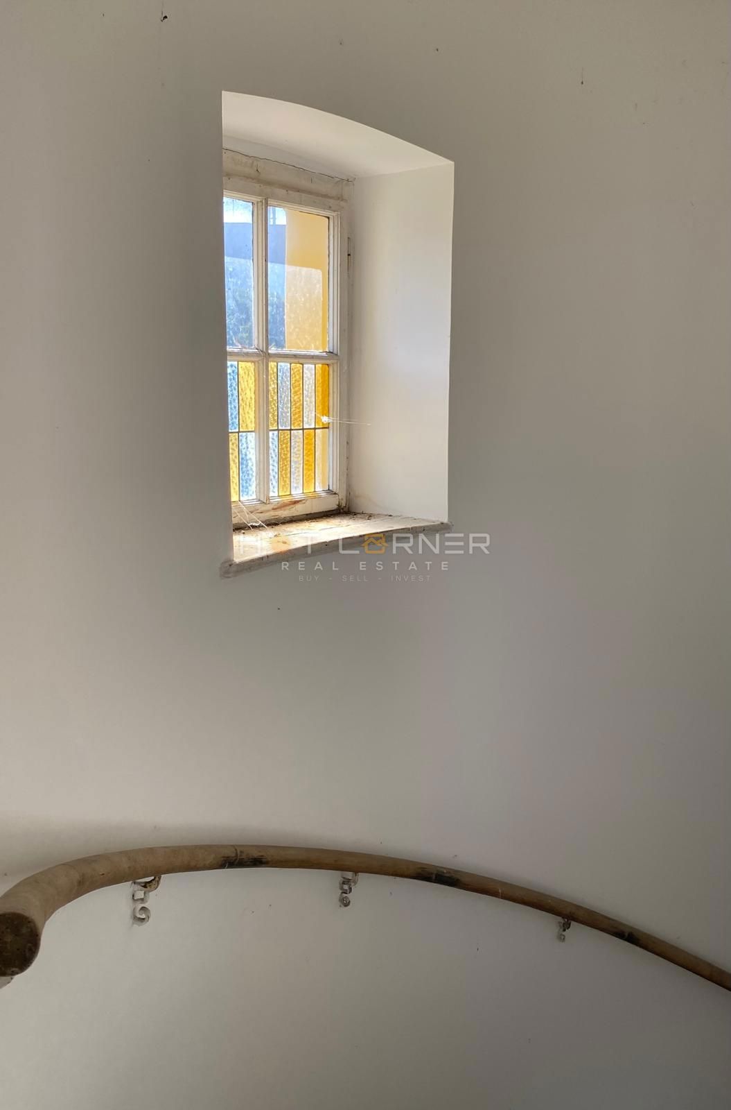 Pulj, avstro-ogrska vila na vrhunski lokaciji, idealna za butični hotel ali luksuzno družinsko vilo