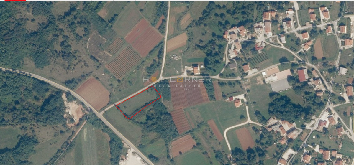 Zemljišče Novaki Motovunski, Karojba, 3.600m2