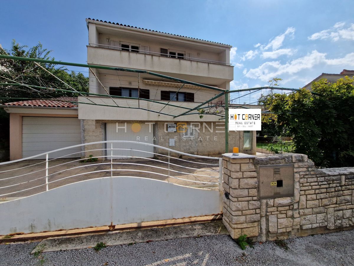 Hiša Pješčana Uvala, Medulin, 320m2