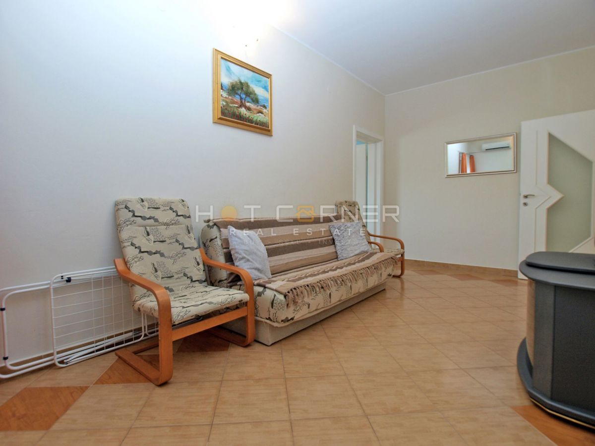Hiša Valdebek, Pula, 450m2