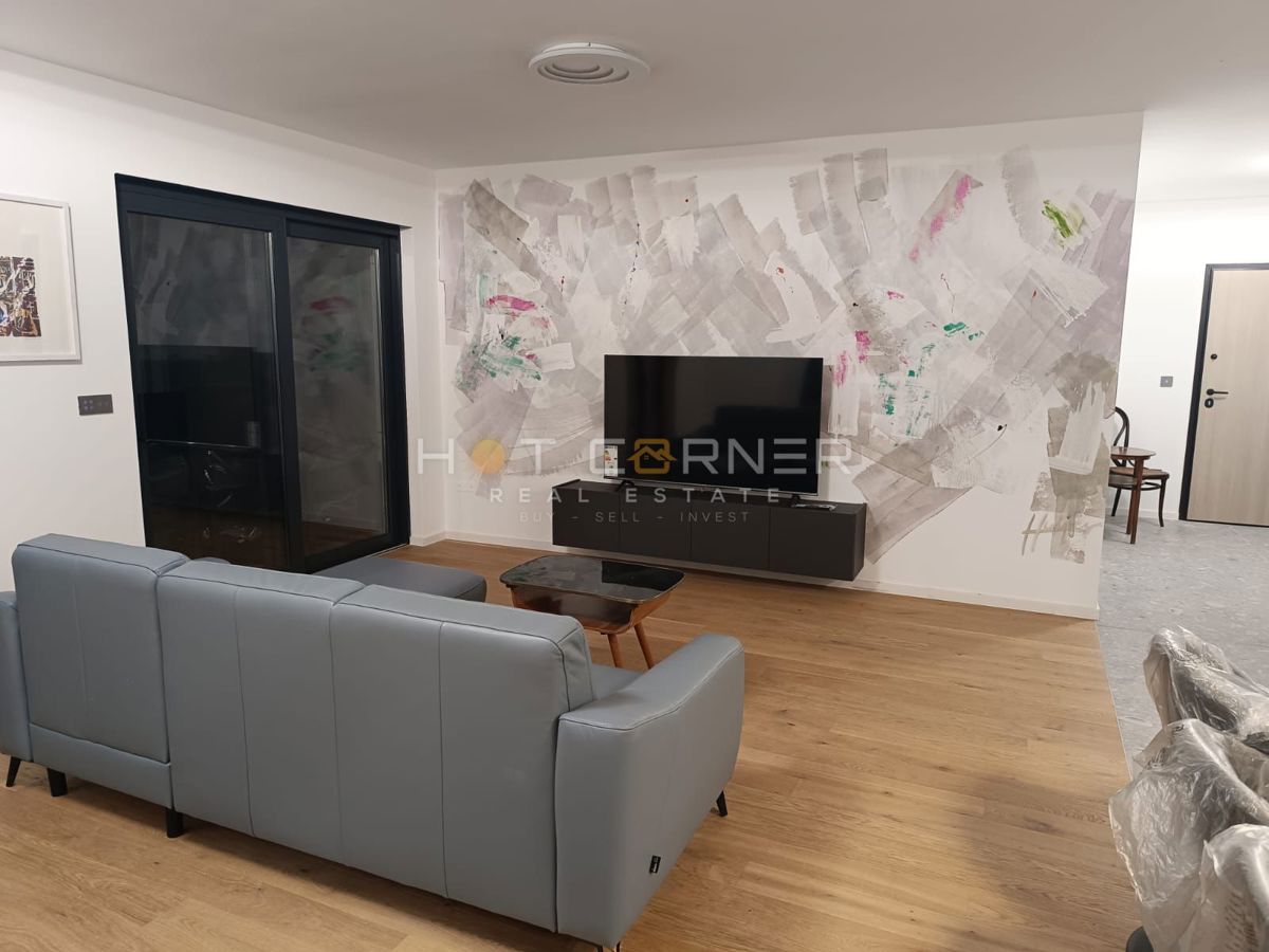 Stanovanje Centar, Pula, 130m2