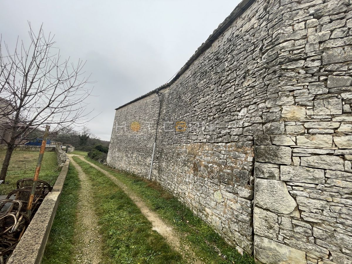 Hiša Svetvinčenat, 220m2