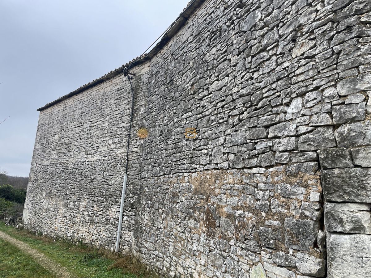 Hiša Svetvinčenat, 220m2