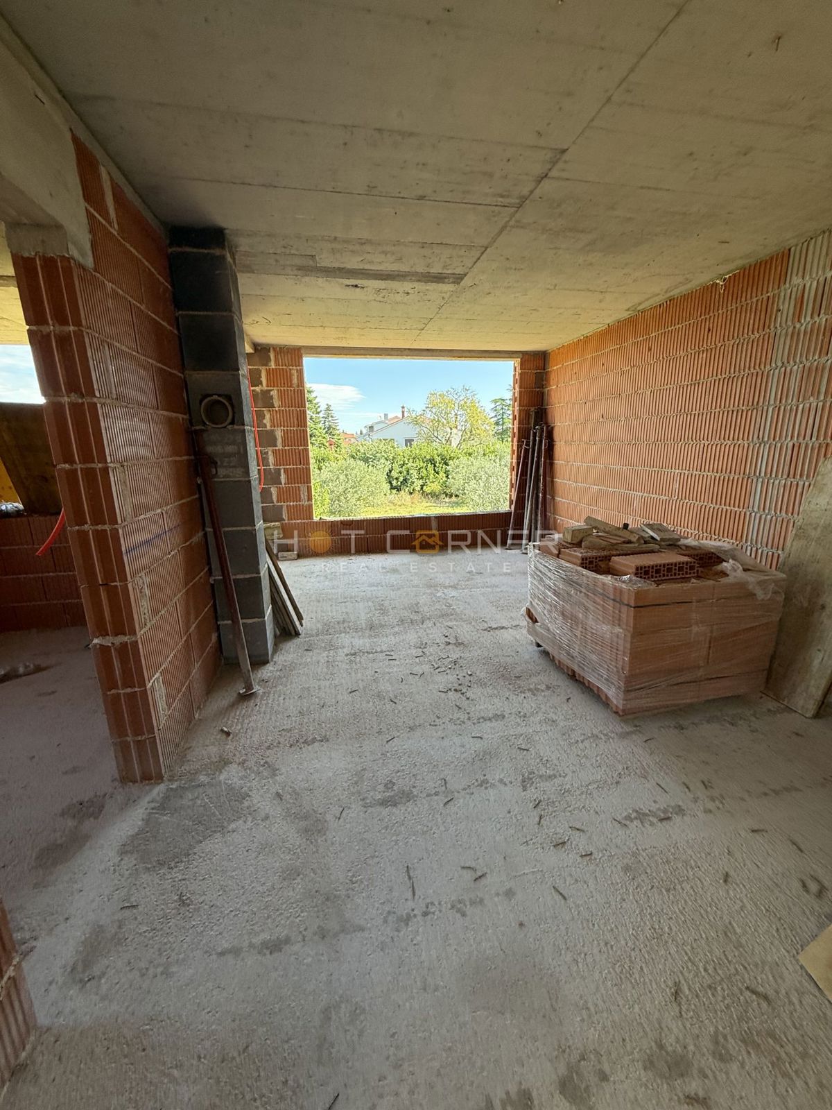 Štinjan, penthouse, 3 spalnice, velika terasa, pogled na morje, 3 minute vožnje od plaže Puntižela!