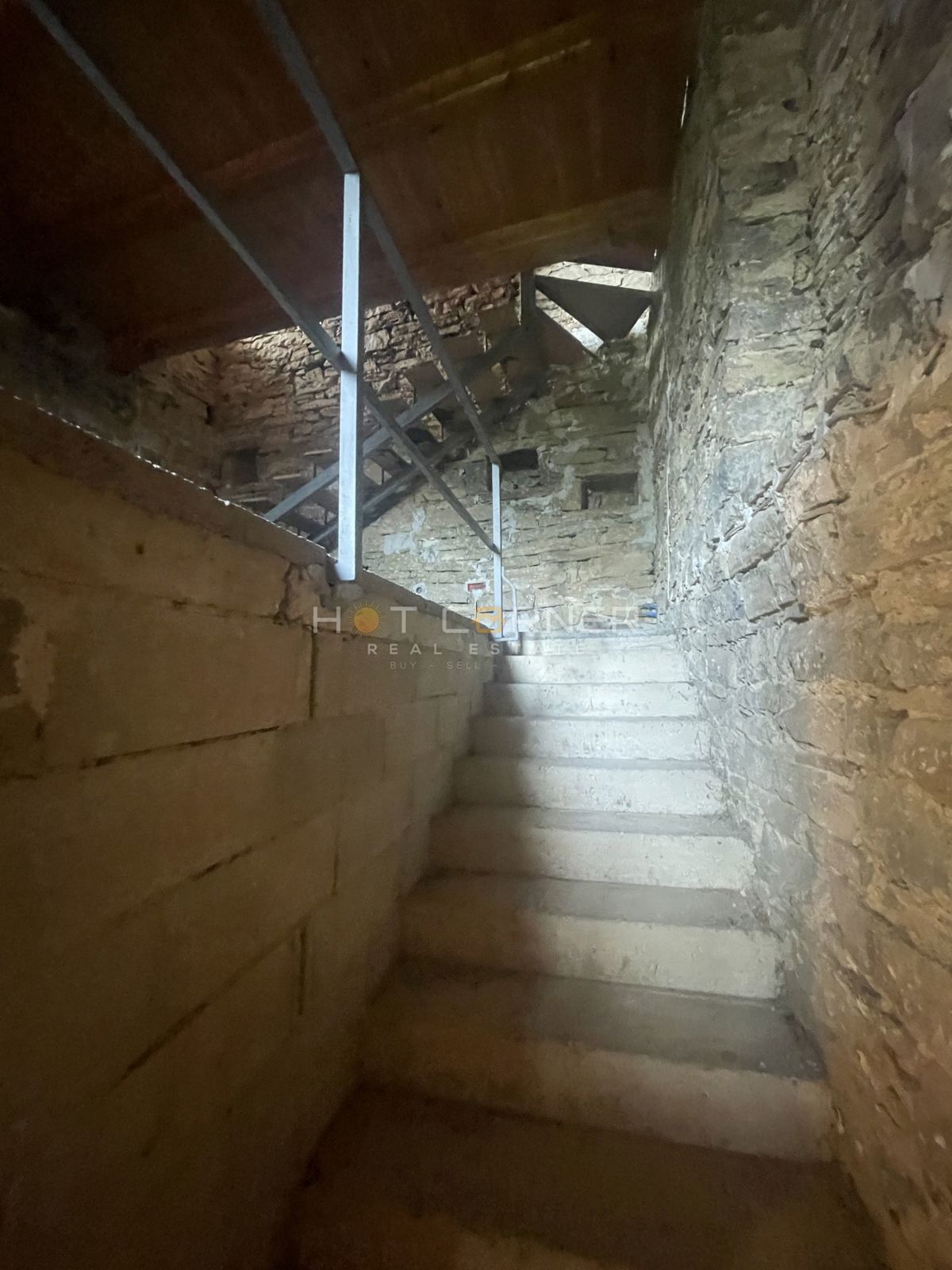 Hiša Grimalda, Cerovlje, 120m2