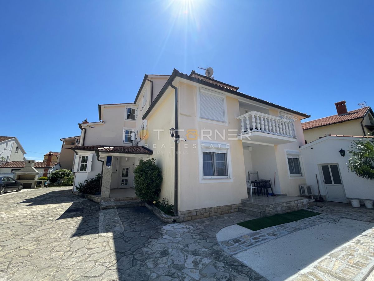 Hiša Medulin, 460m2