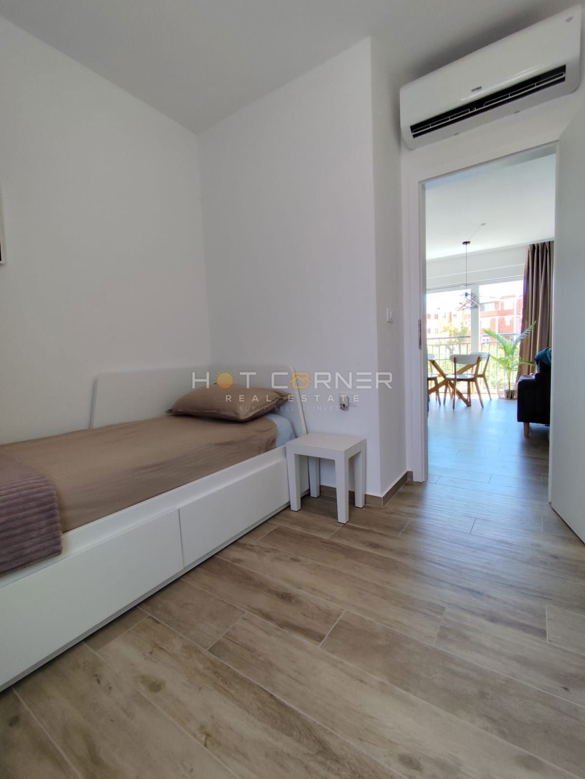 Valdebek, nov sodoben apartma, opremljeno, 1. nadstropje, 2 spalnici, UPORABNO DOVOLJENJE