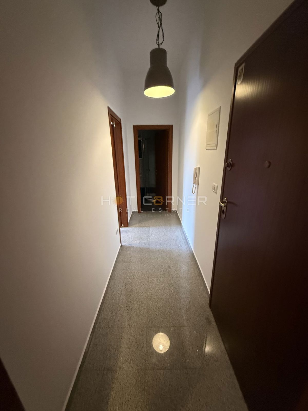 Pula, Veli Vrh, pritlično stanovanje, 1 spalnica, velika terasa