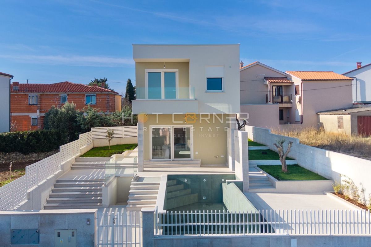 Luksuzna vila Ližnjan - morje & bazen!