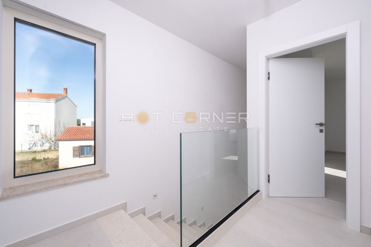 Luksuzna vila Ližnjan - morje & bazen!