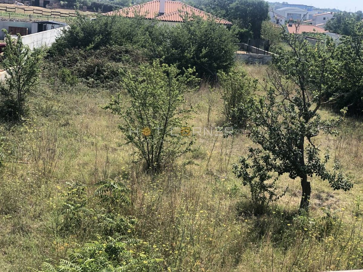Zemljišče Vodnjan, 1.280m2