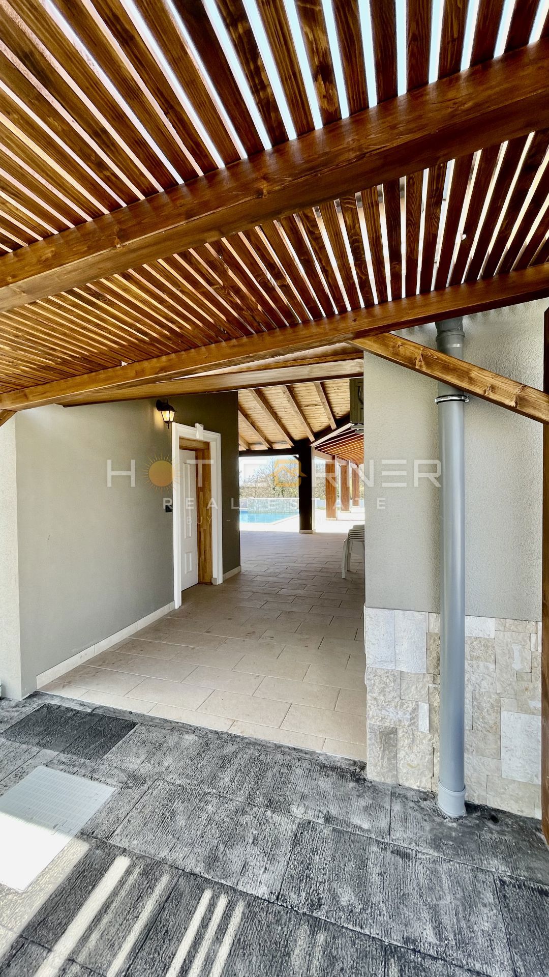 Hiša Svetvinčenat, 250m2