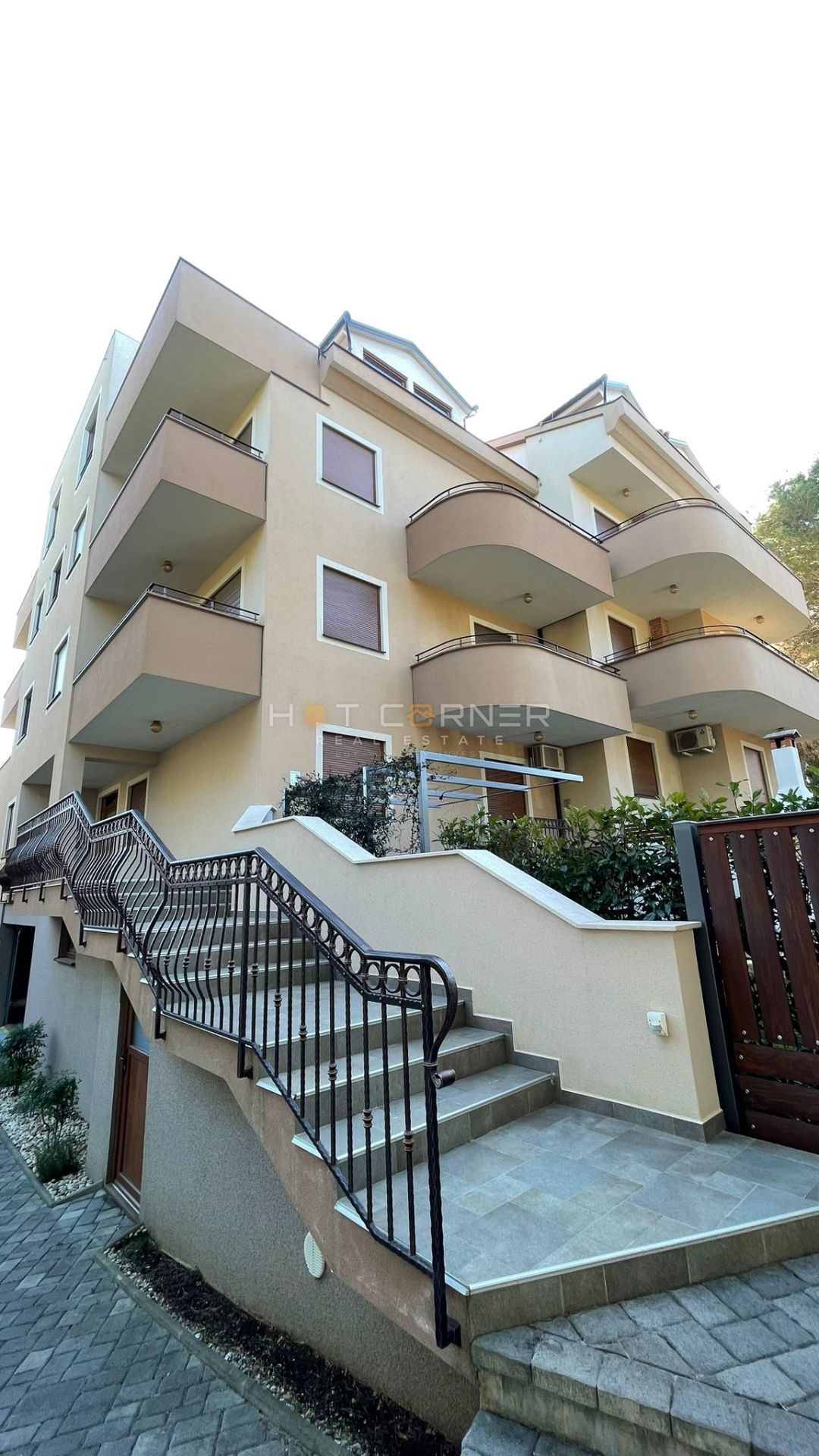 Premantura, Medulin – 68m², NOVO, 100m od Morja
