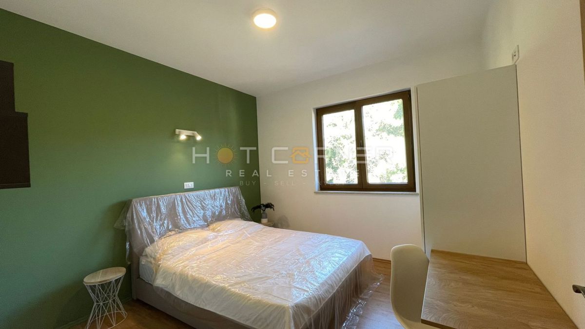 Premantura, Medulin – 68m², NOVO, 100m od Morja