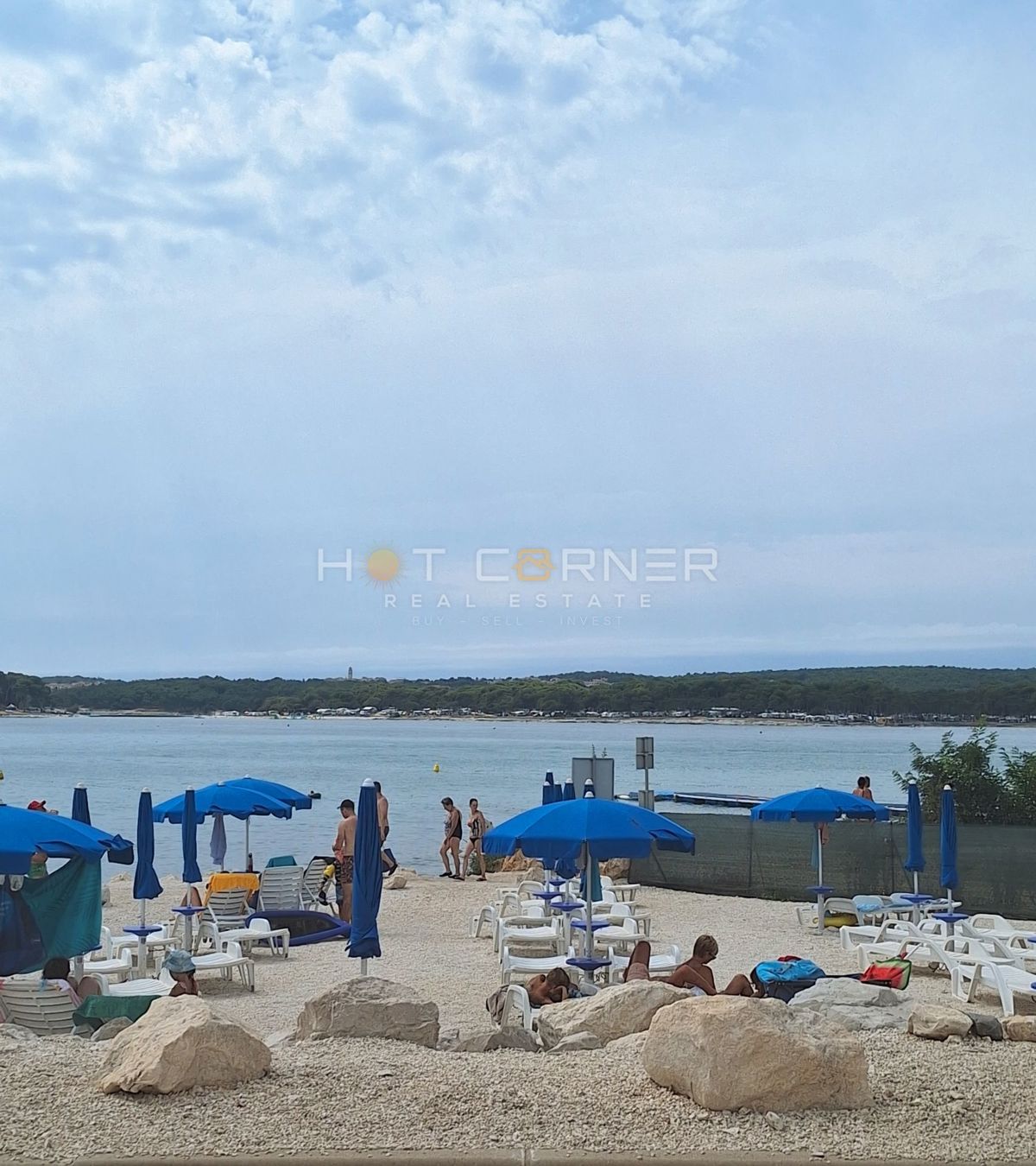 Luksuzni penthouse s pogledom na morje 5 minut od plaže, 2. nadstropje