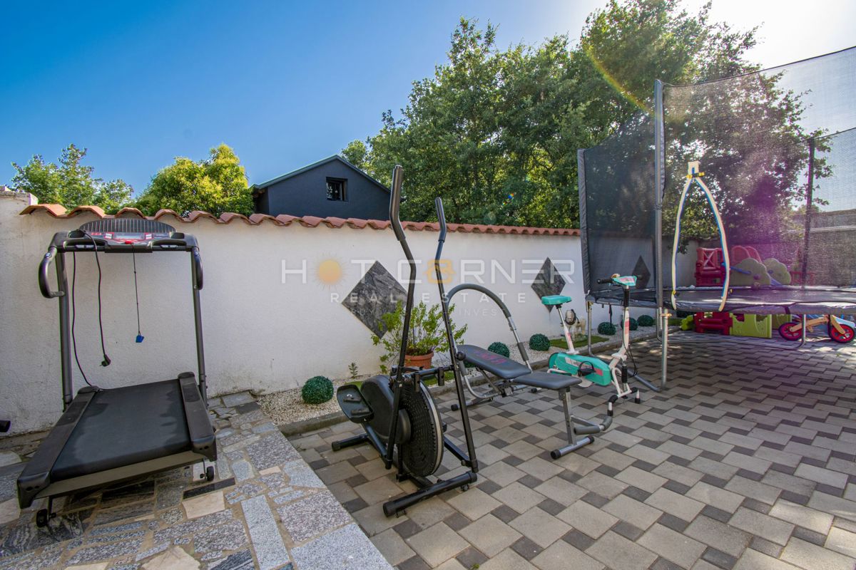 Hiša Veli vrh, Pula, 260m2