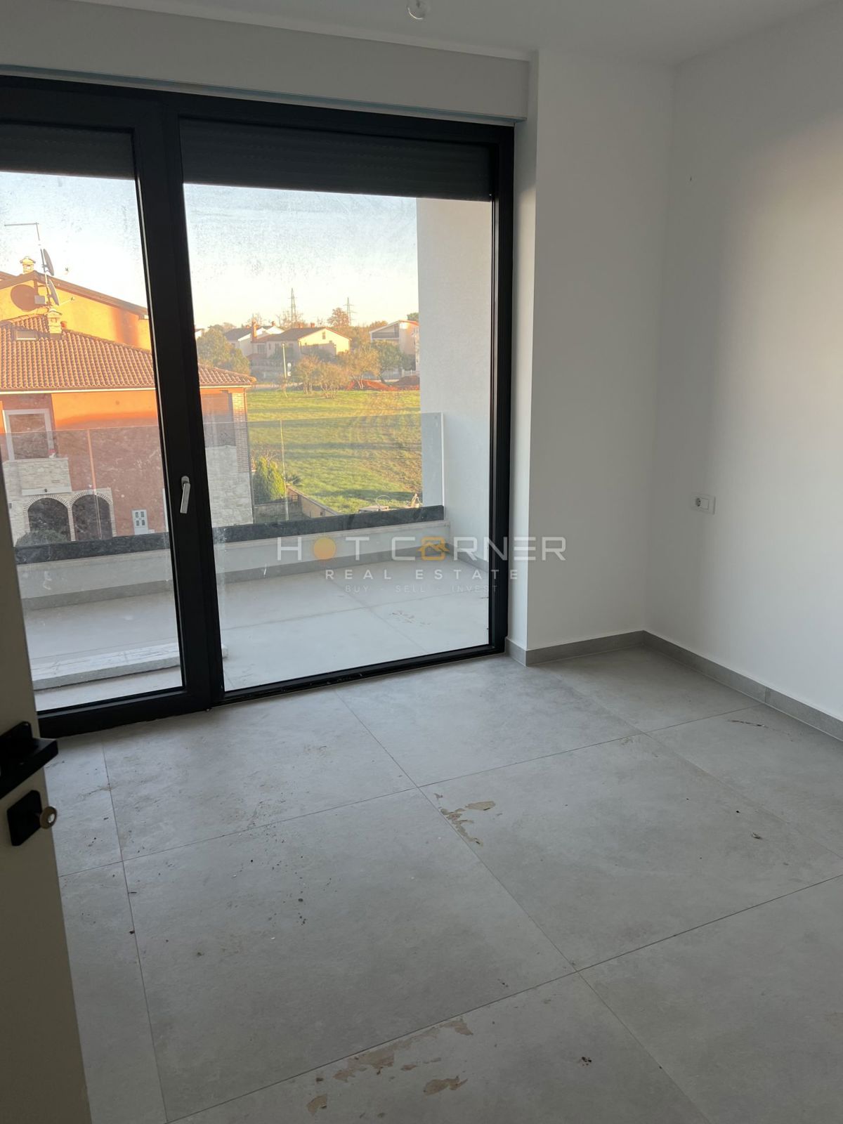 Pula, Valdebek, prekrasen penthouse, 3 spalnice, 2 terasi