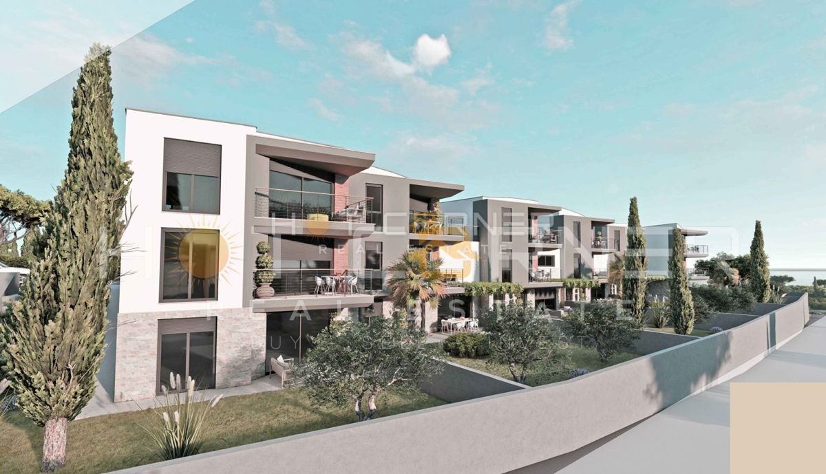 Medulin, 650 m od plaže, novo, pritlično stanovanje, 2SS z 175 m² vrta
