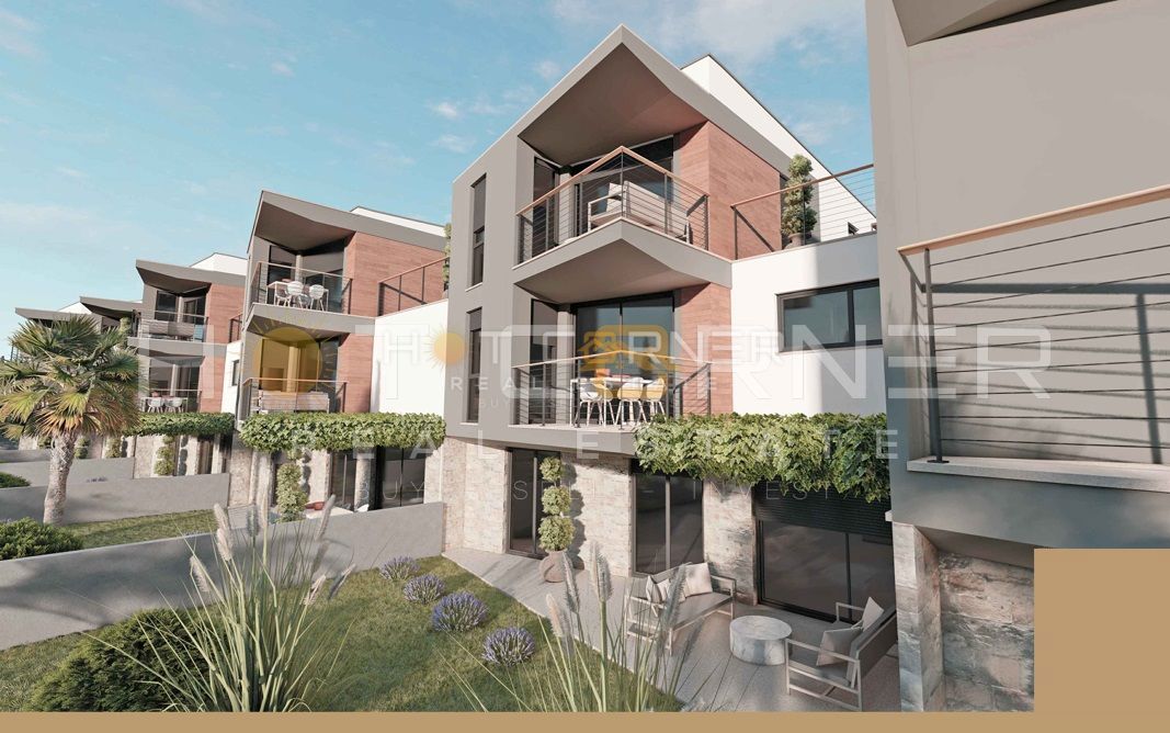 Medulin, 650 m od plaže, novo, pritlično stanovanje, 2SS z 175 m² vrta