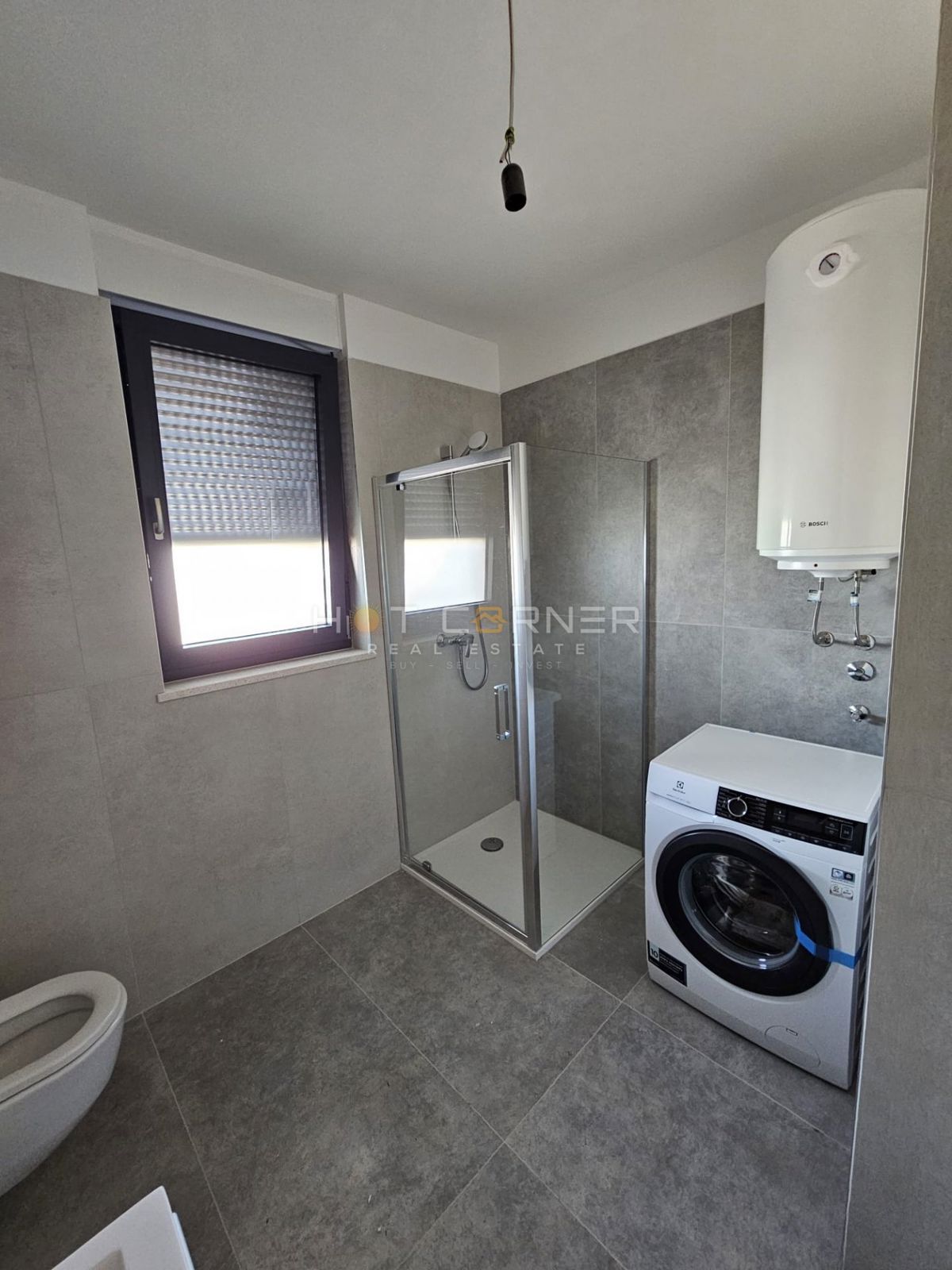 Moderen, svetel penthouse stanovanje v Valdebeku – Pula