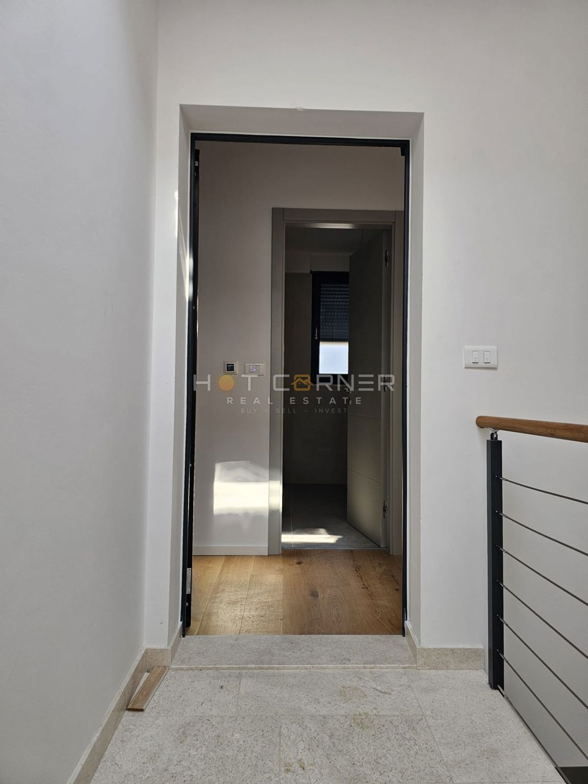 Moderen, svetel penthouse stanovanje v Valdebeku – Pula