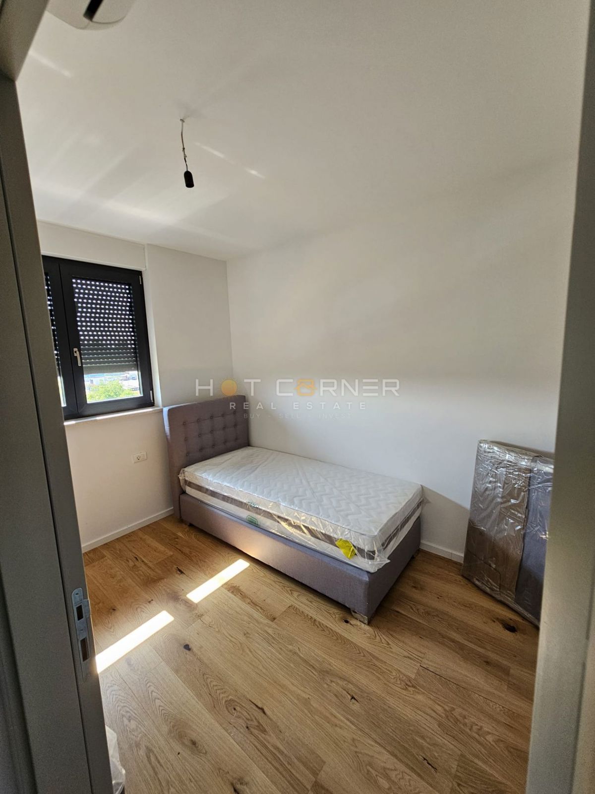 Moderen, svetel penthouse stanovanje v Valdebeku – Pula