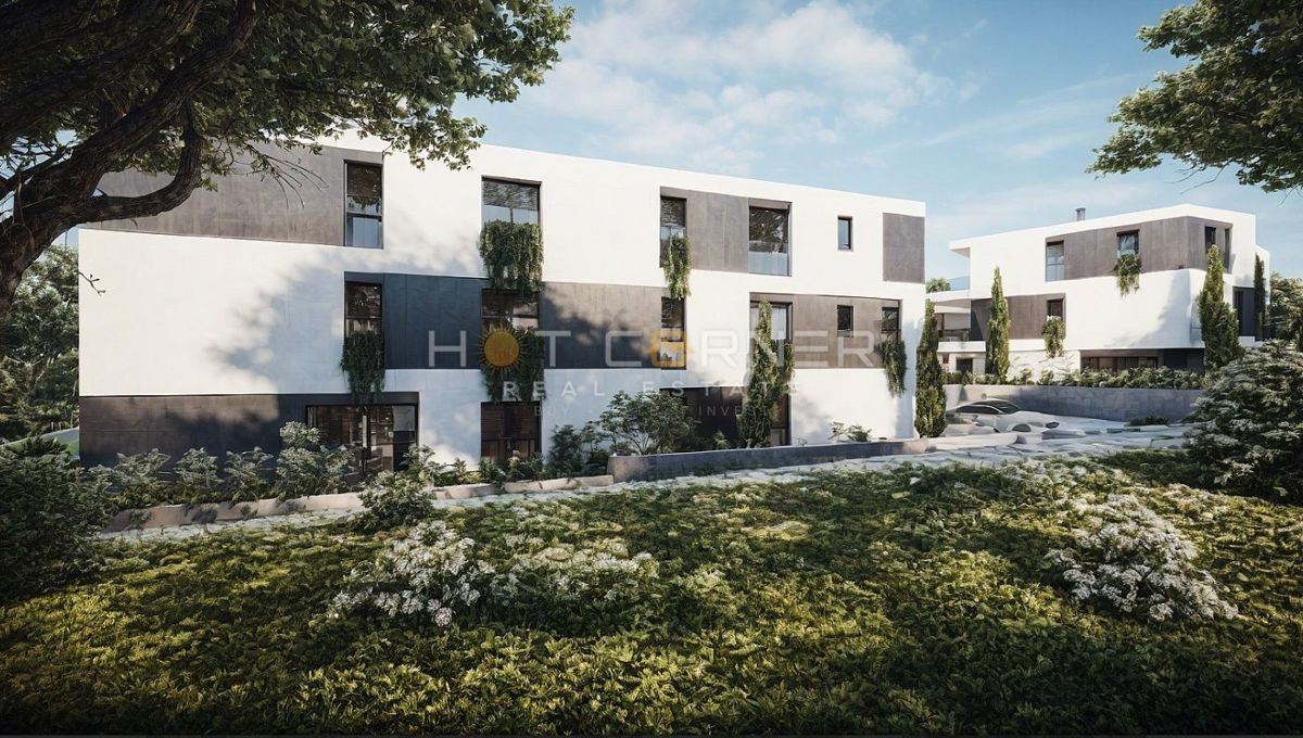 Pula, Veli Vrh, čudovita lokacija 300 m od morja, moderno pritlično stanovanje 2SS + 75 m² vrta