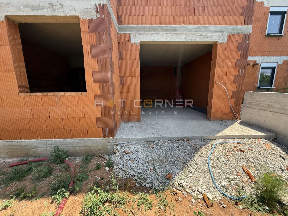 Medulin, čudovita lokacija, pritlično stanovanje z vrtom