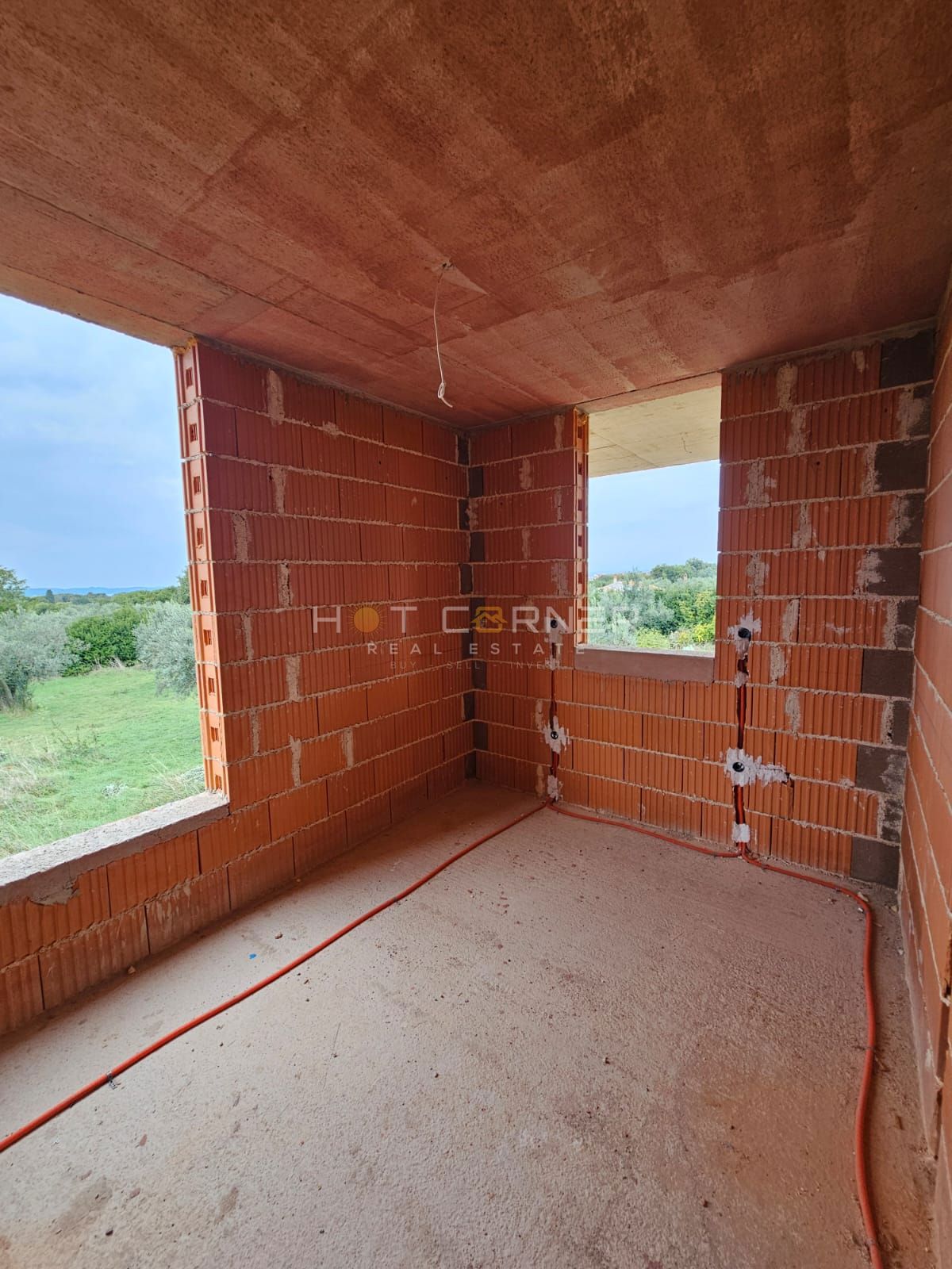 Prostorno stanovanje v Štinjanu s pogledom na Brione in morje