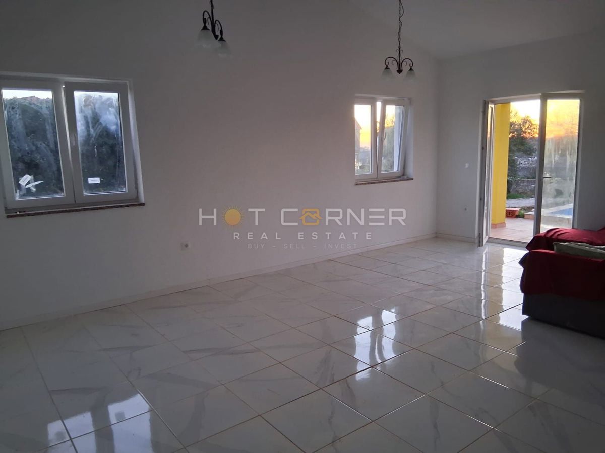 Hiša Marčana, 150m2