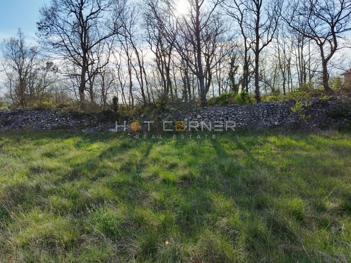 Gradbeno zemljišče Rakalj, Marčana, 820m2