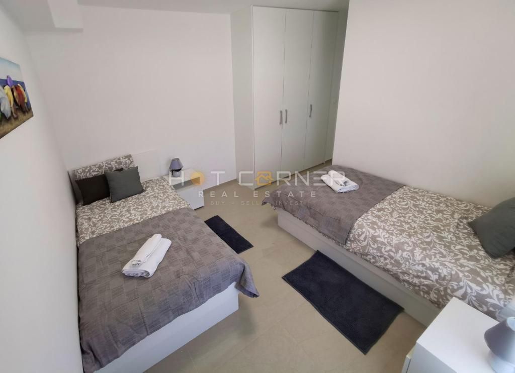 Banjole, neposredno nad plažo, luksuzni penthouse, pogled na morje, bazen, dvigalo