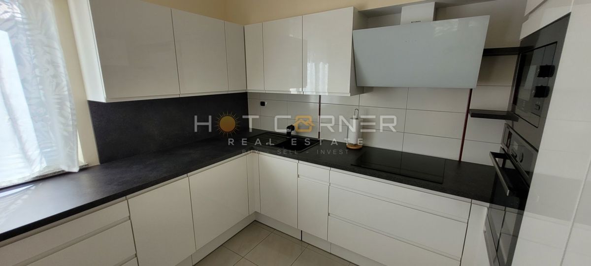 Penthouse z morskim pogledom - Ližnjan