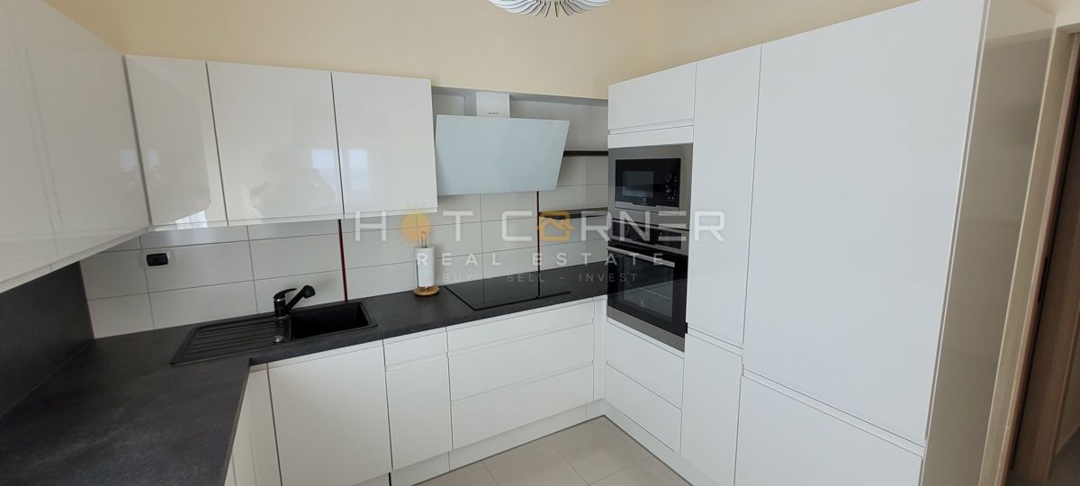 Penthouse z morskim pogledom - Ližnjan