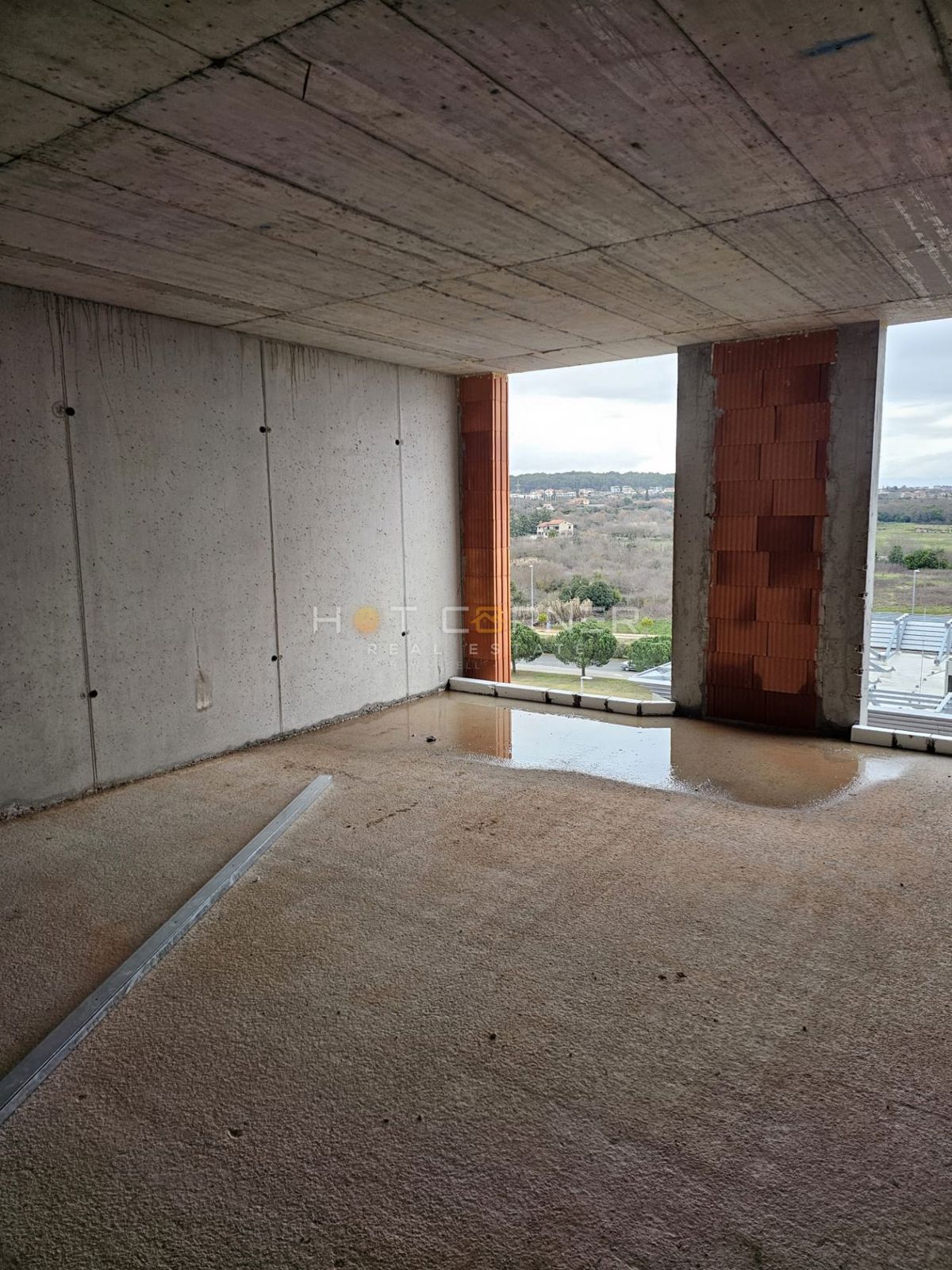 Pogledna dvosobna, terasa 6. nadstropje – Monvidal, Pulj