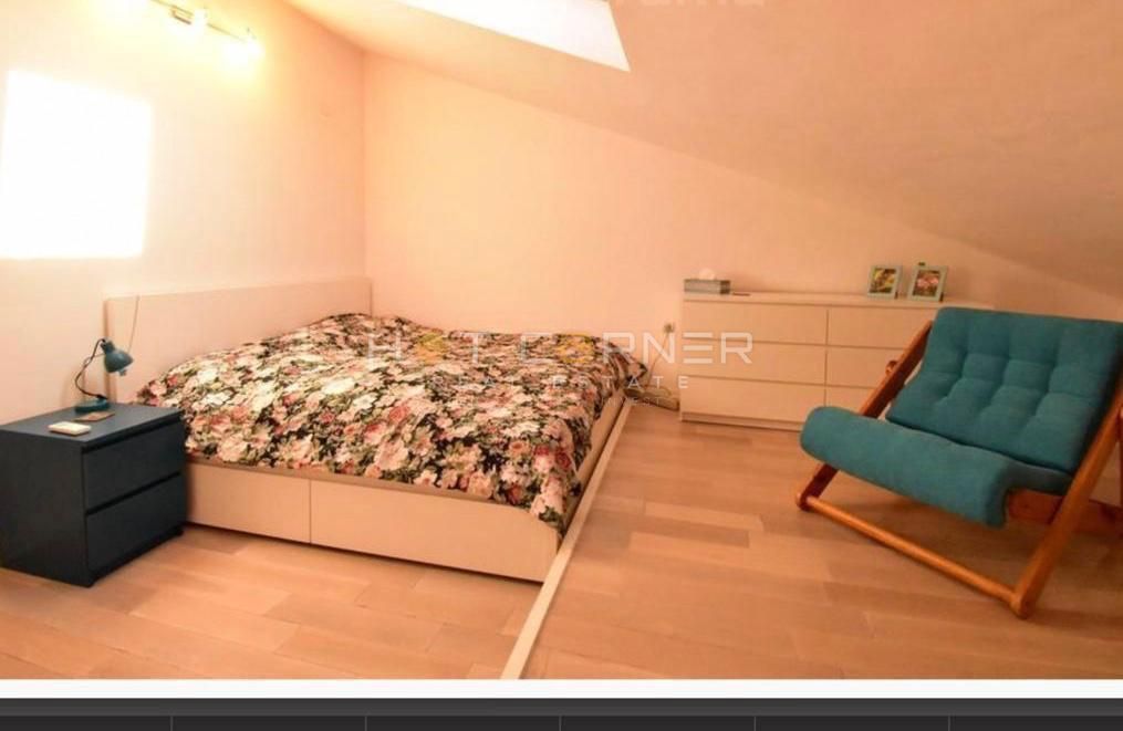 Peroj, priložnost, čudovito stanovanje, 3 spalnice, pogled na morje