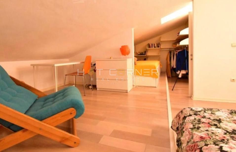 Peroj, priložnost, čudovito stanovanje, 3 spalnice, pogled na morje