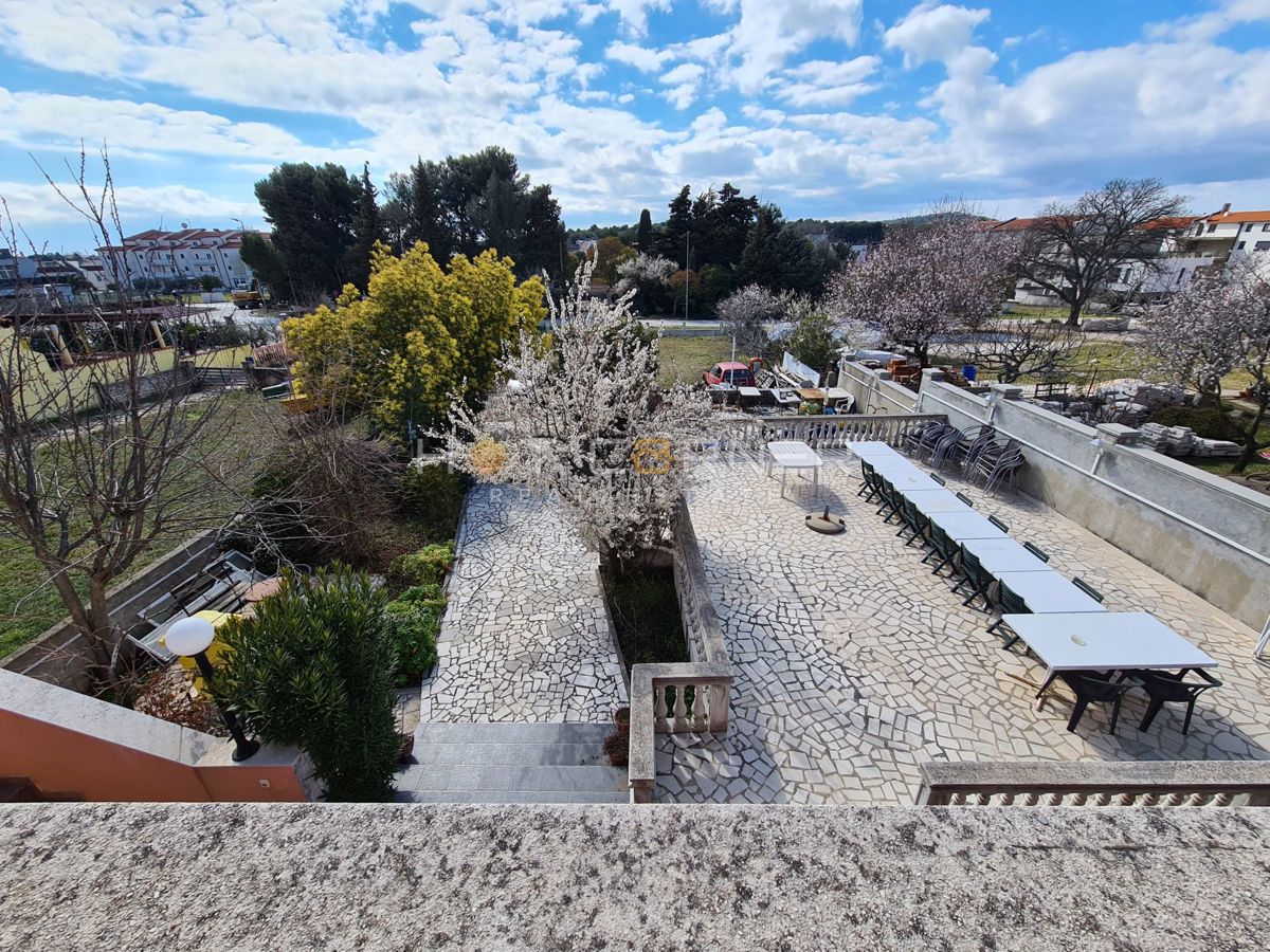 Hiša Medulin, 620m2