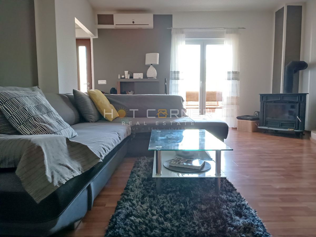 Hiša Svetvinčenat, 200m2