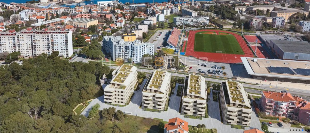 Pulj, Sisplac, luksuzno stanovanje na elitni lokaciji 300 m od plaže, 2 spalnici, jugovzhod, garaža
