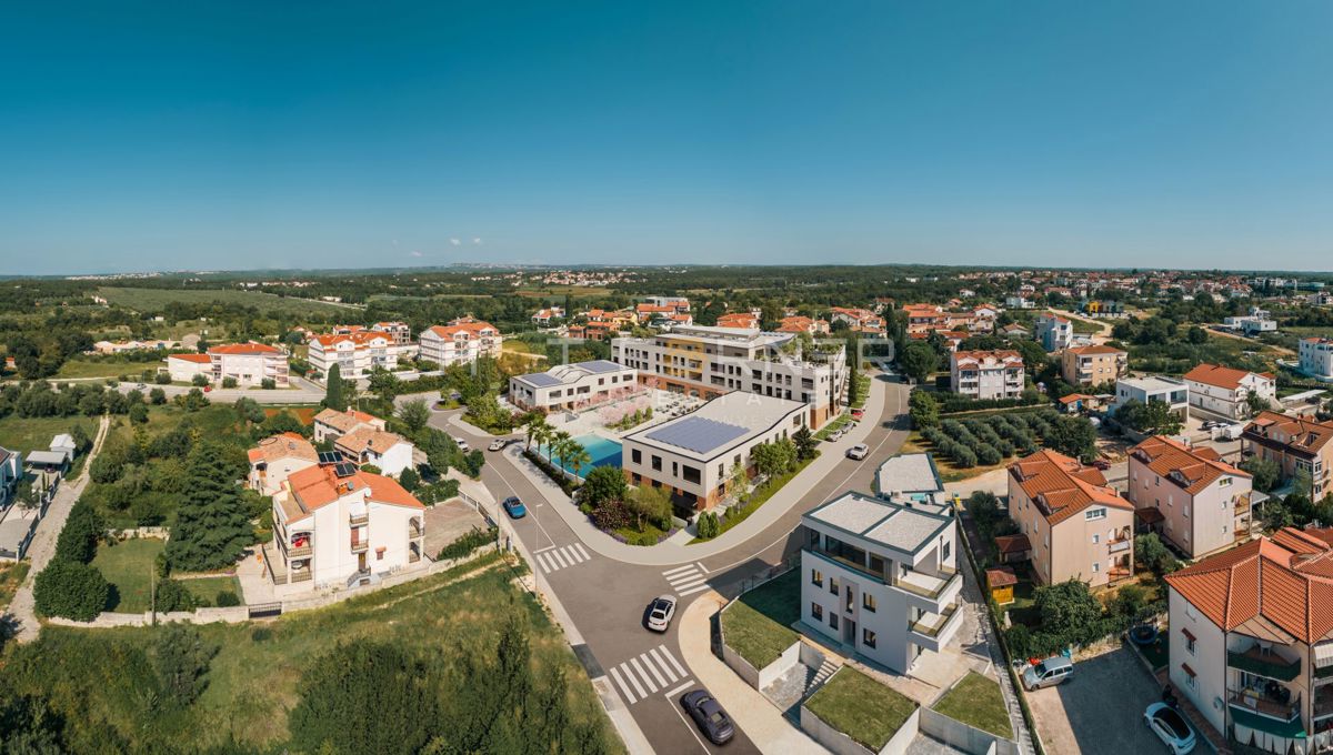 Poreč, luksuzno stanovanje, 3 spalnice, čudovit pogled na morje, bazen, dvigalo