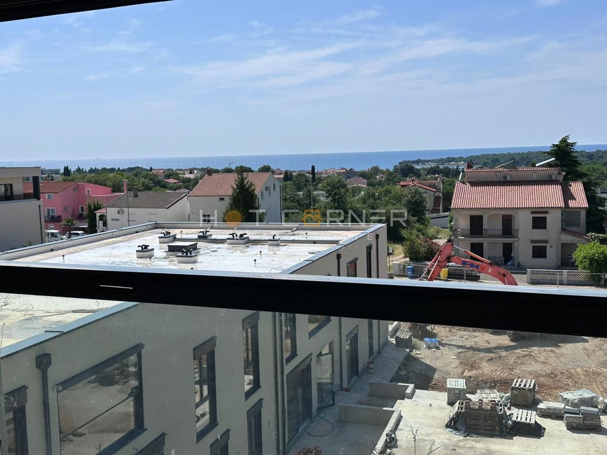 Poreč, luksuzno stanovanje, 3 spalnice, čudovit pogled na morje, bazen, dvigalo