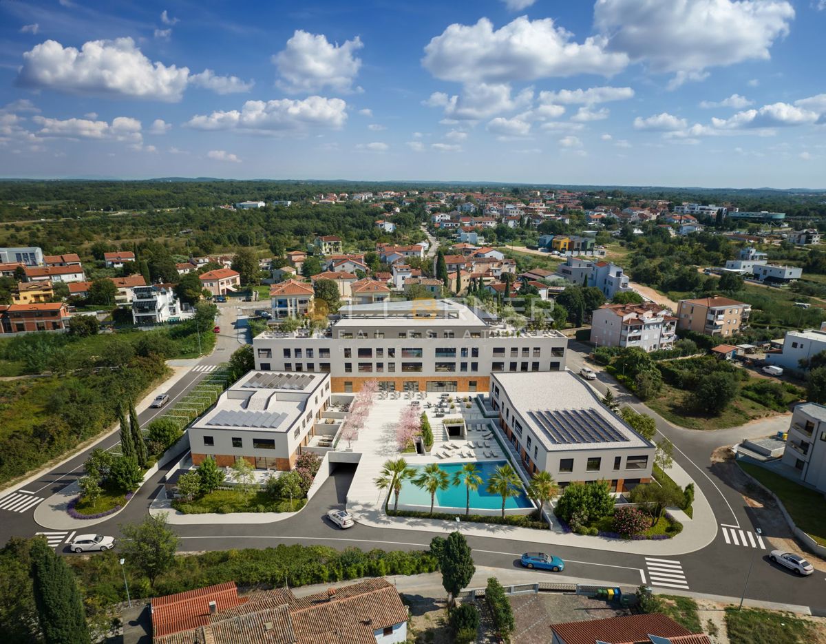 Poreč, luksuzno stanovanje, 3 spalnice, čudovit pogled na morje, bazen, dvigalo