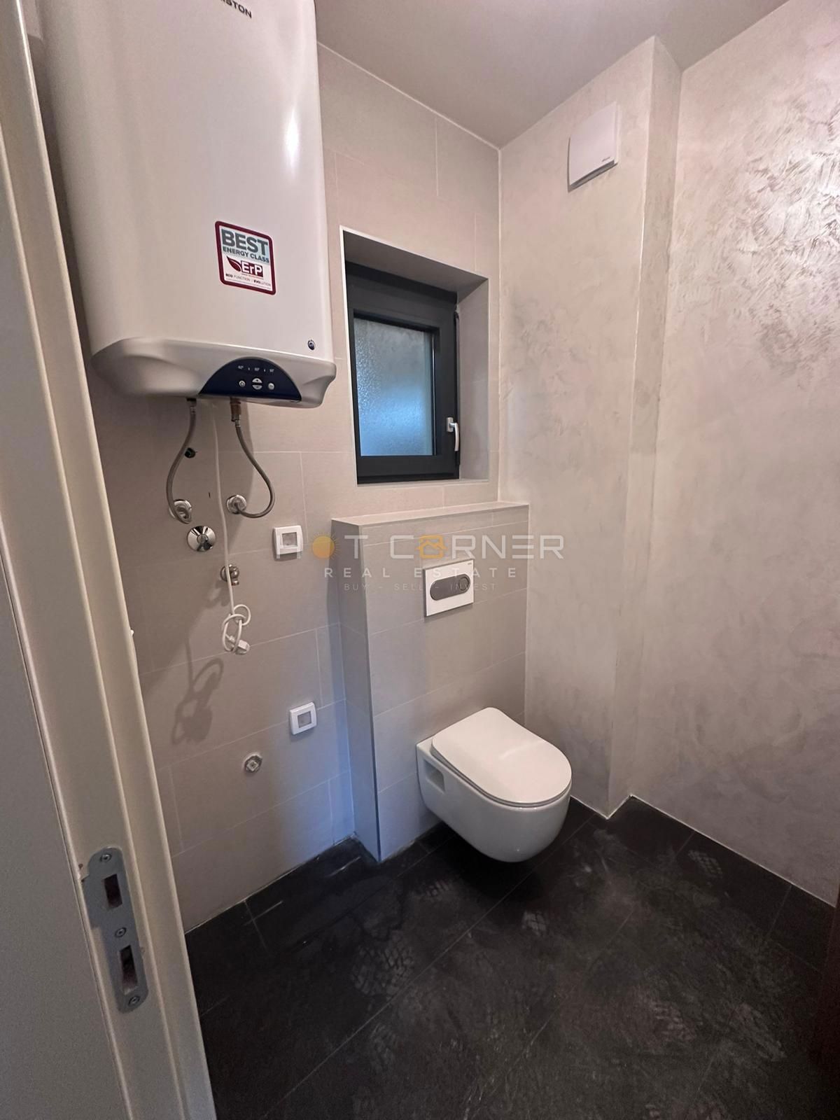 Poreč, luksuzno stanovanje, 3 spalnice, čudovit pogled na morje, bazen, dvigalo