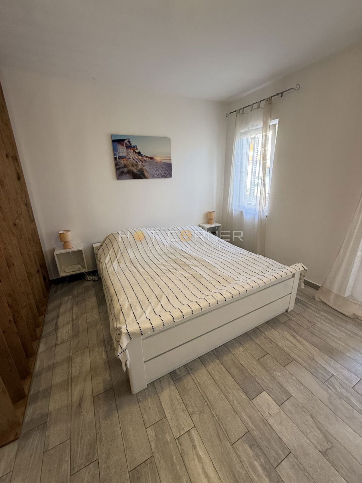 Banjole, 150 m od morja, pritlično stanovanje z 20 m² dvorišča