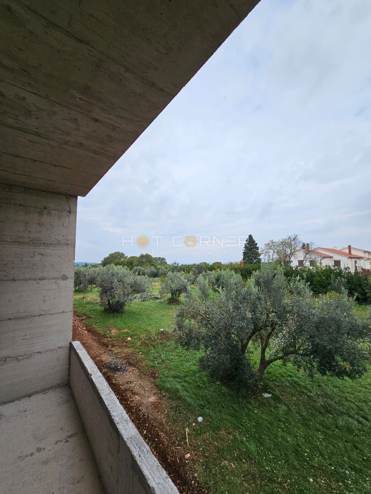 Čudovit stan s pogledom na morje – novogradnja v Štinjanu