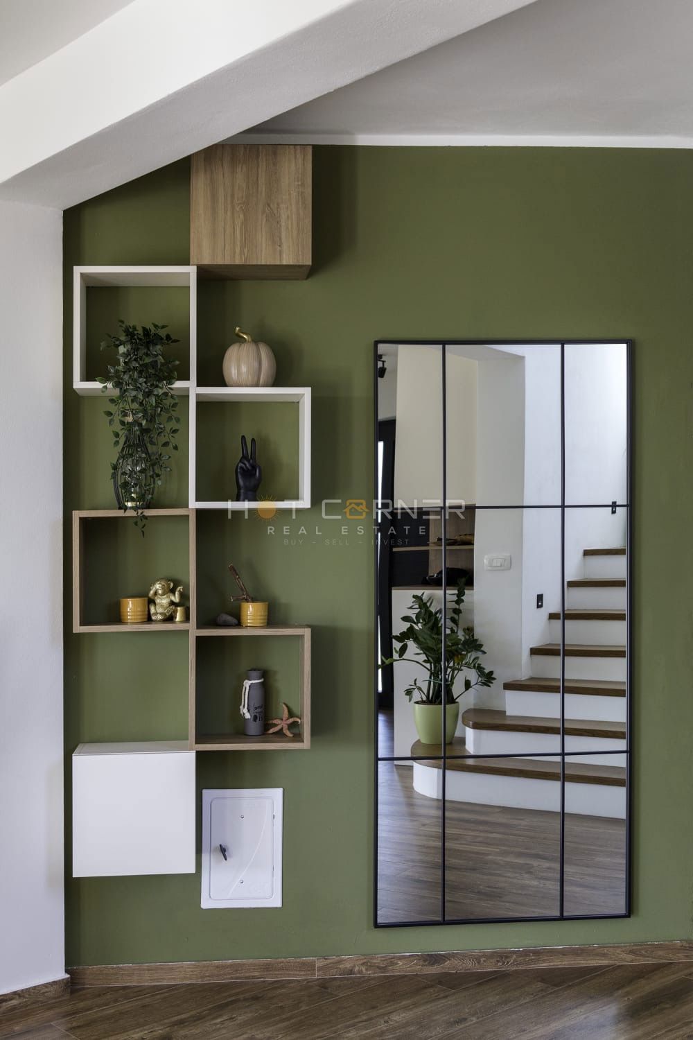 Sodobna družinska hiša z veliko parcelo, novogradnja